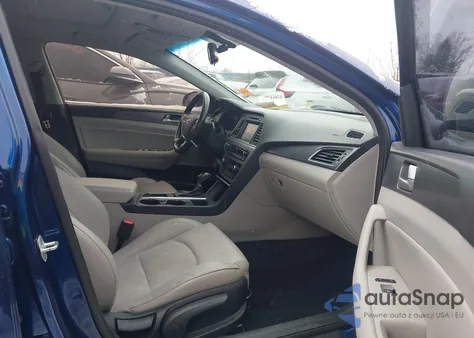 2016 Hyundai Sonata Sport z USA, uszkodzony, nr VIN 5NPE34AF7GH389806